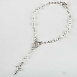 Pulsera rosario perlas y plateada
