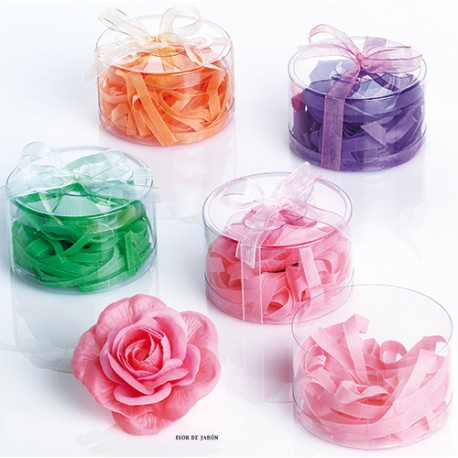 Rosa de jabón perfumado, decorada con virutas de jabón